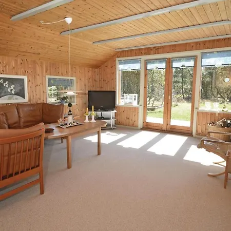 Vestermarken Iv Semesterbostad *